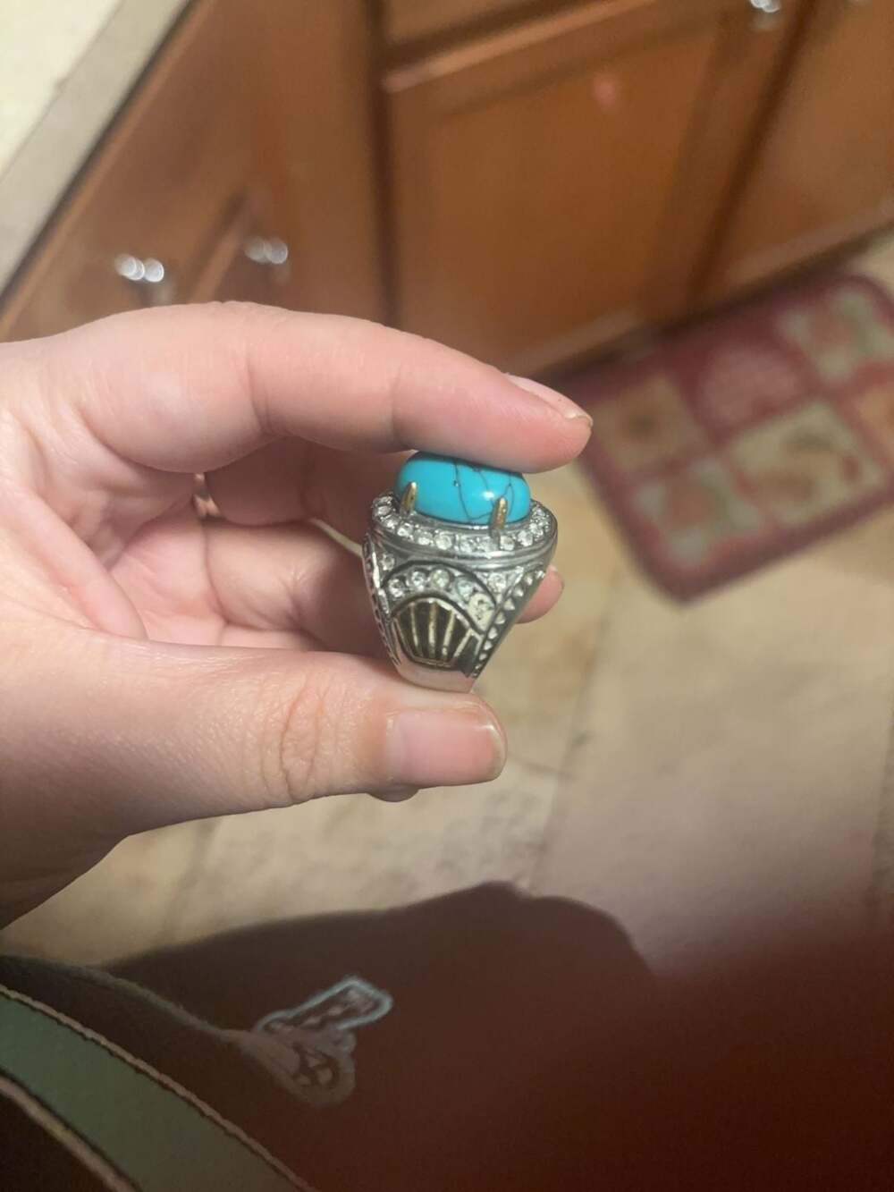 Vintage Style Turquoise Cabochon Rhinestone Accents (maybe size 10-12)
